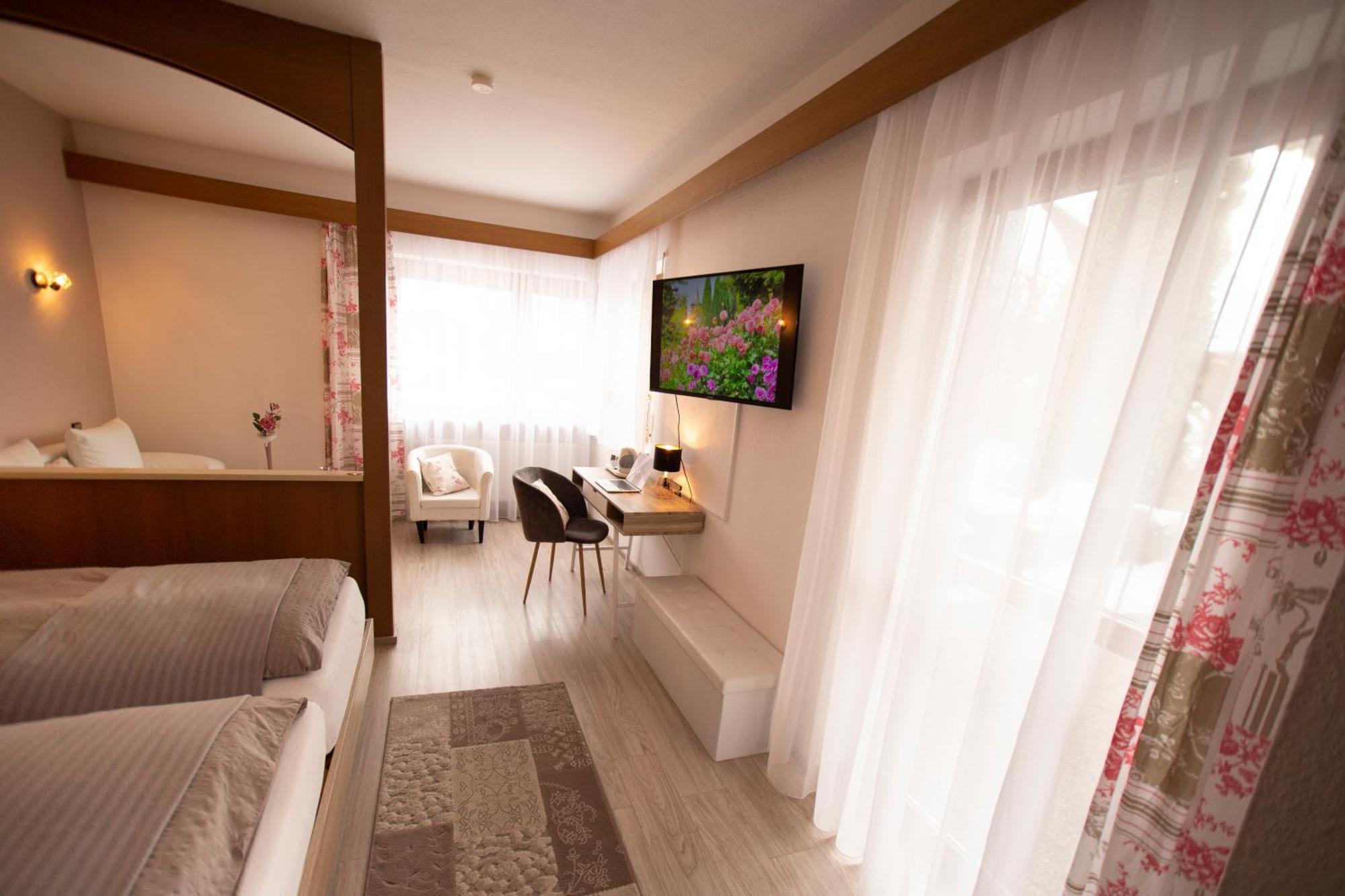 Bed and Breakfast Haus Rose Allensbach Esterno foto
