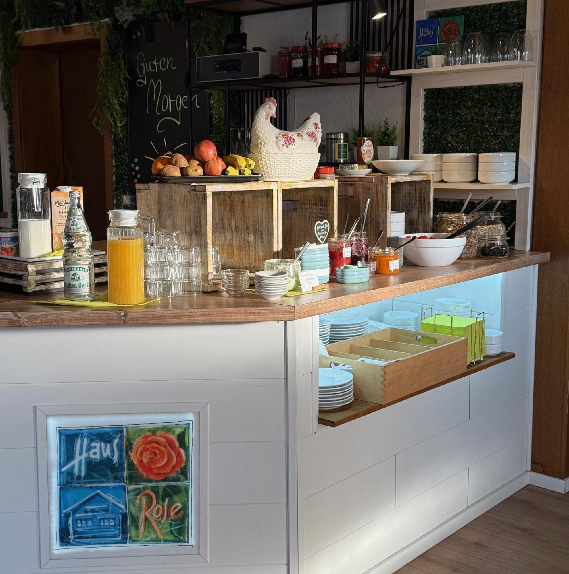 Bed and Breakfast Haus Rose Allensbach Esterno foto
